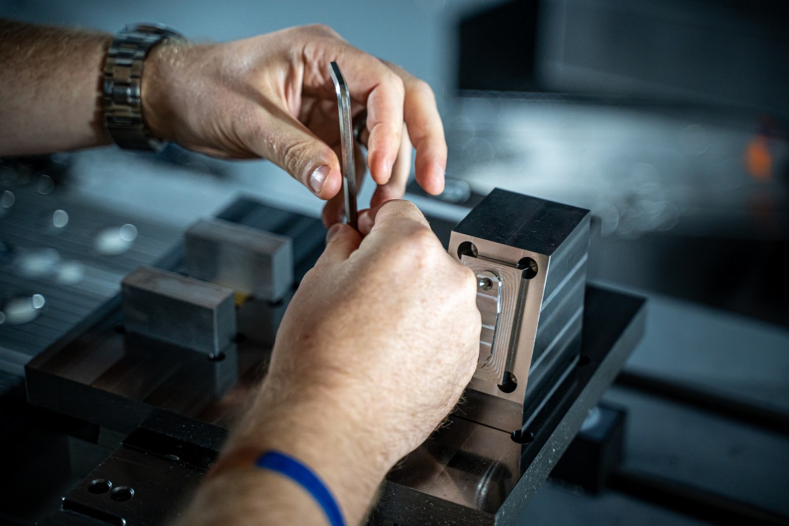 About | Max Manufacturing, Inc.